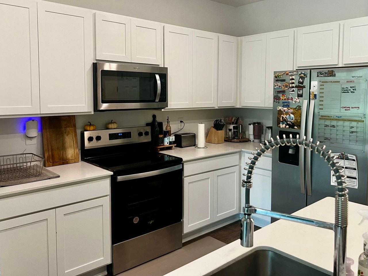 646 Celtic Dr - Photo 5 of 25
