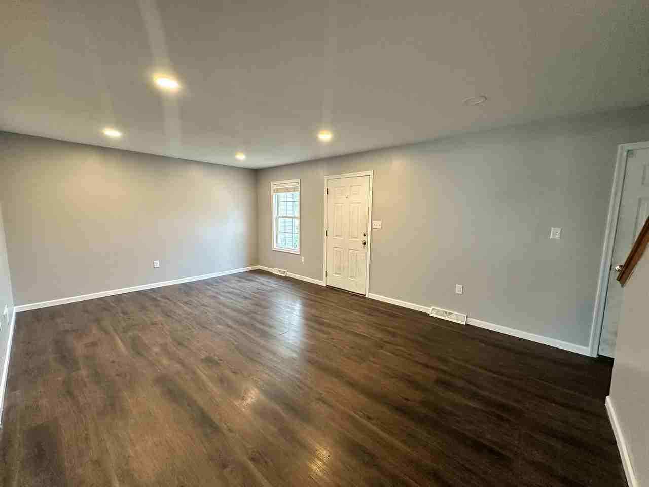 206 Lighthouse Dr - Photo 5 of 41