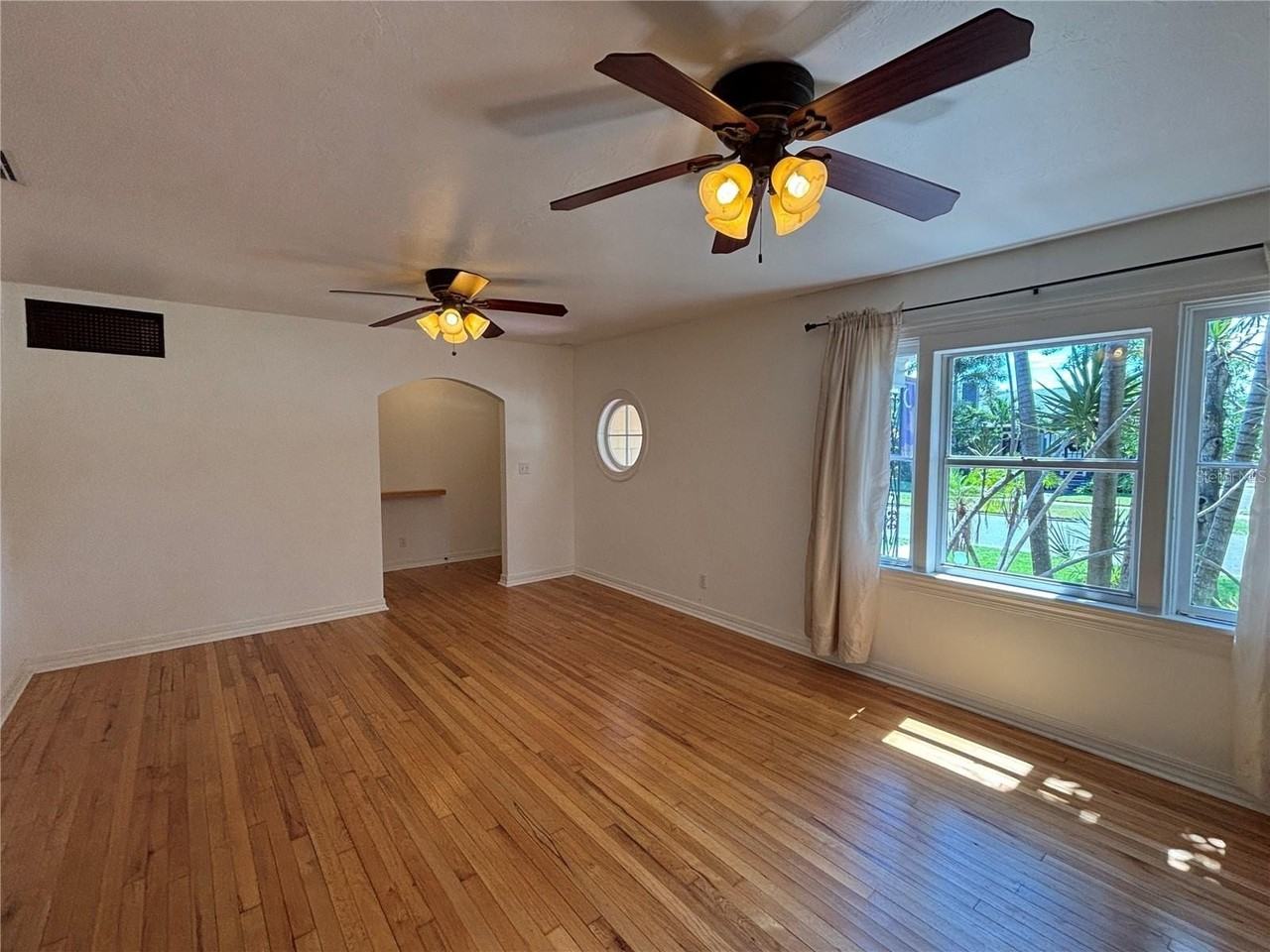495 24th Ave N - Photo 5 of 26