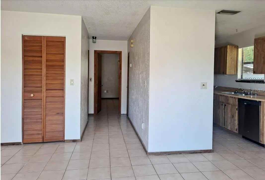 2330 India Palm Dr - Photo 4 of 9