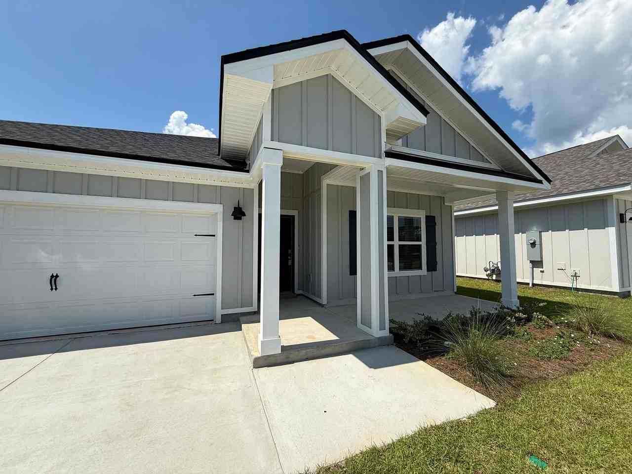 2005 Wiregrass St - Photo 3 of 35