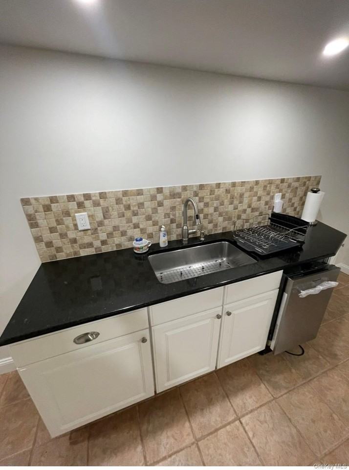 17 Cobbler Ln - Photo 4 of 12