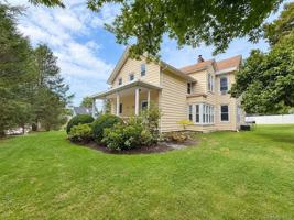 featured image of 547 #A King Street