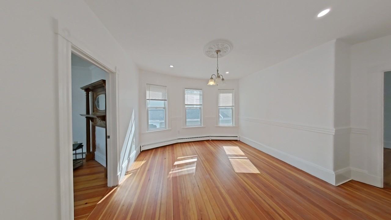 39 Newport St #2 - Photo 2 of 11