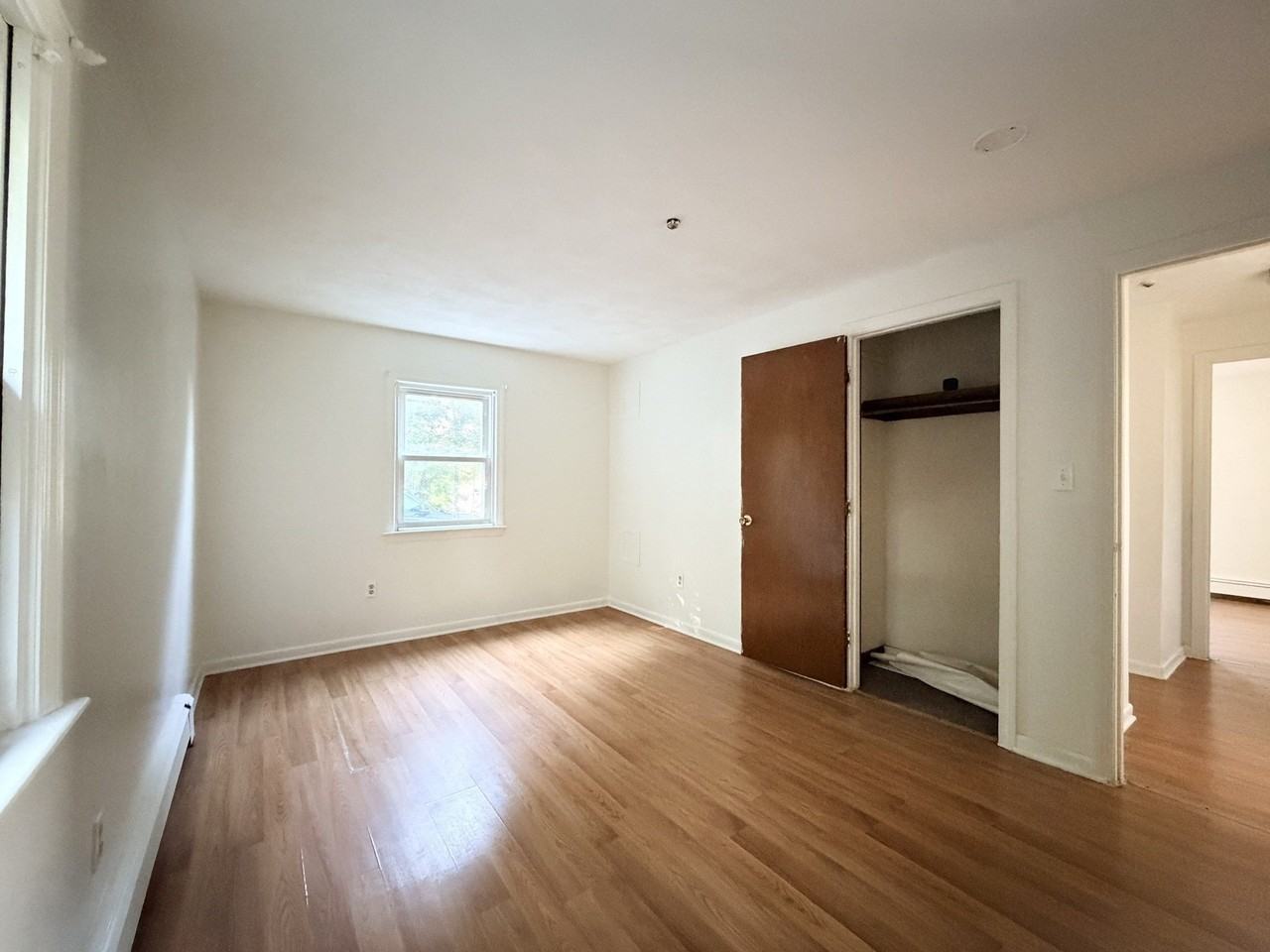2 Filbert St #4 - Photo 7 of 13
