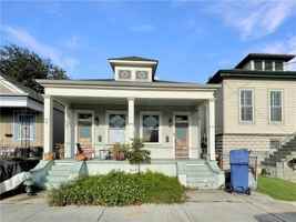 featured image of 4727 Iberville St