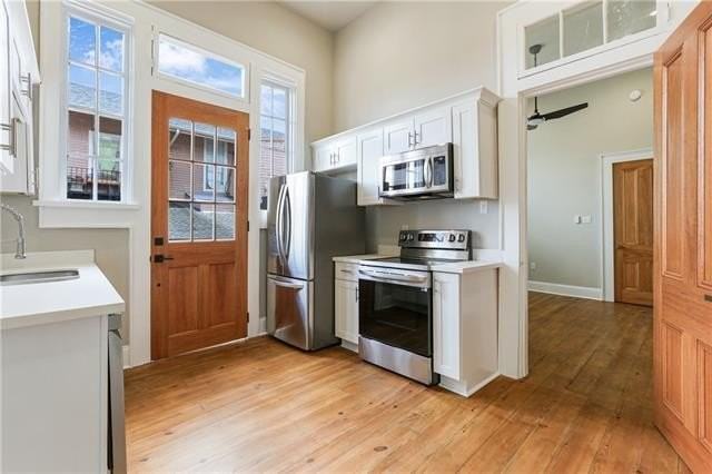 1437 Saint Andrew St #2B - Photo 4 of 17