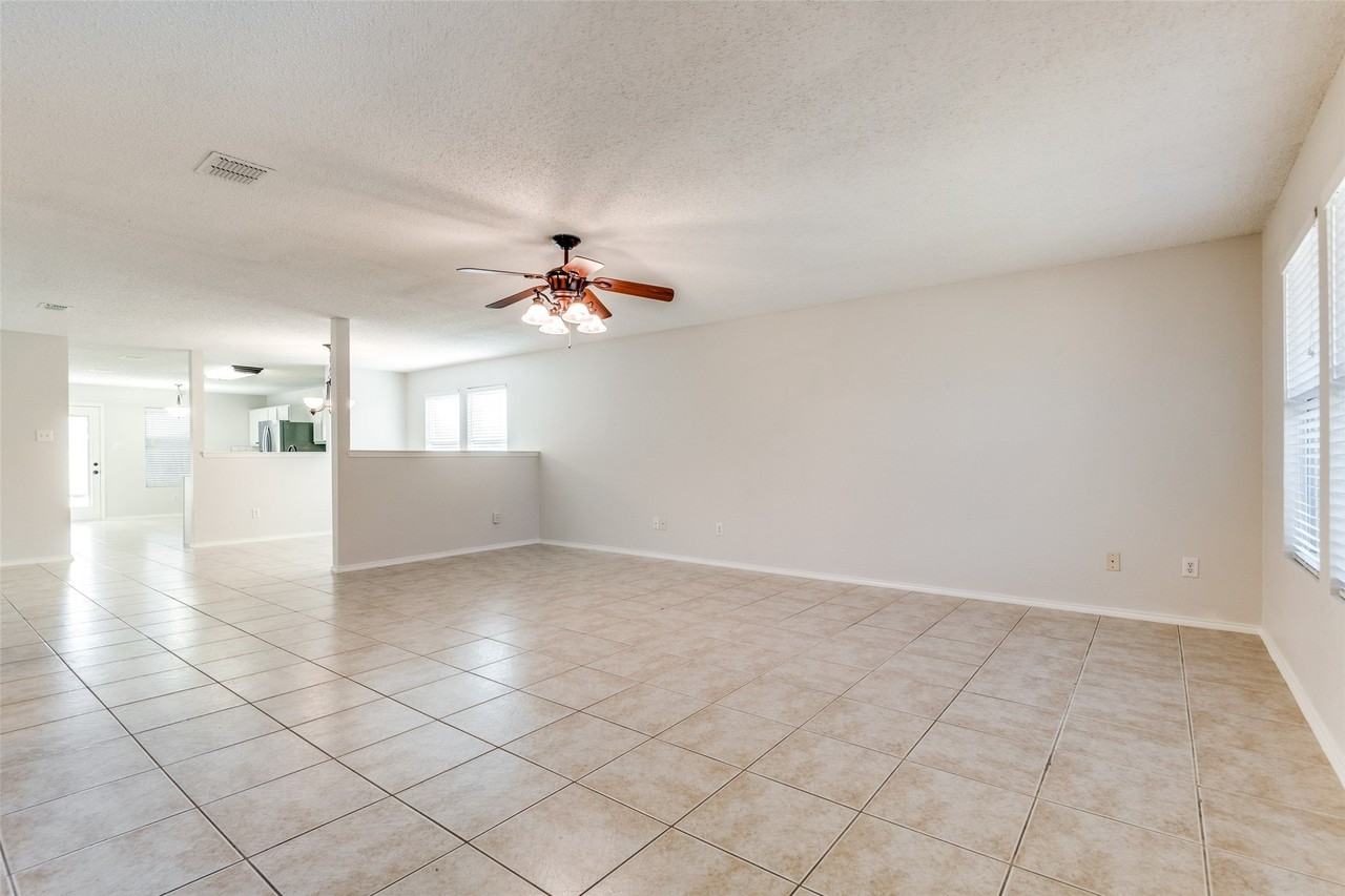 2709 Cedar Crest Dr - Photo 4 of 25