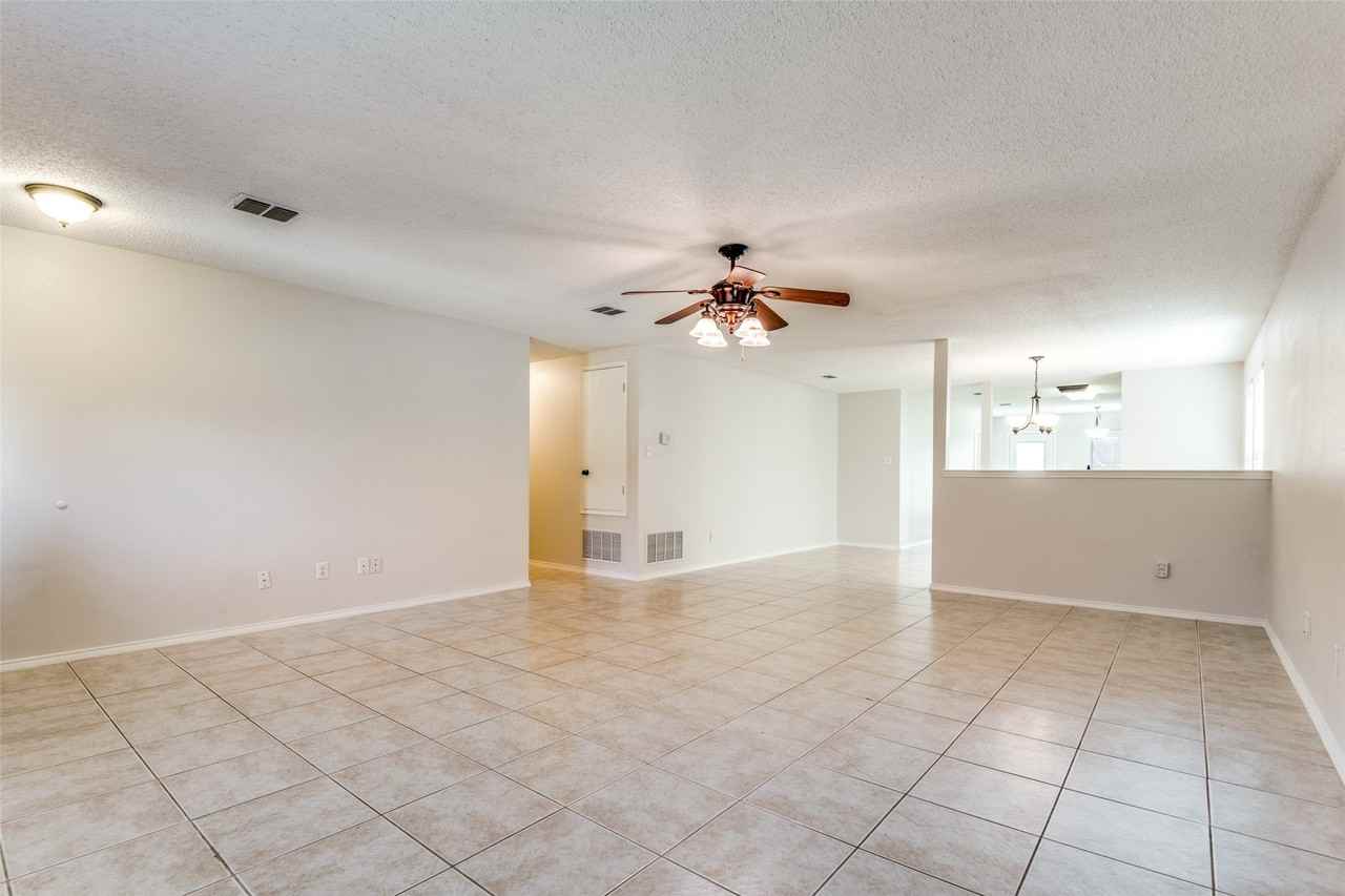 2709 Cedar Crest Dr - Photo 5 of 25