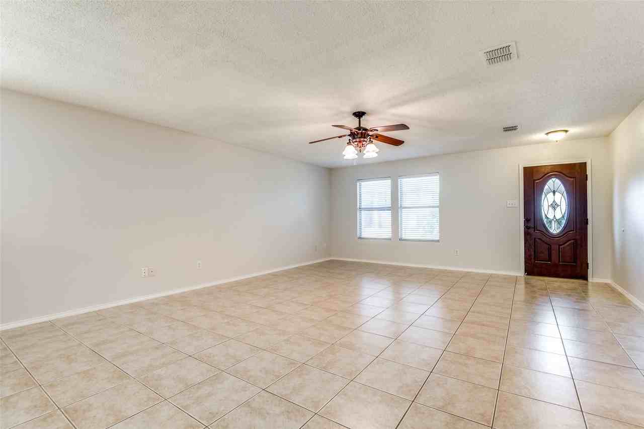 2709 Cedar Crest Dr - Photo 7 of 25
