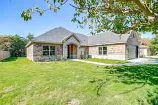 908 Meadowlark Ln - Photo 1 of 1