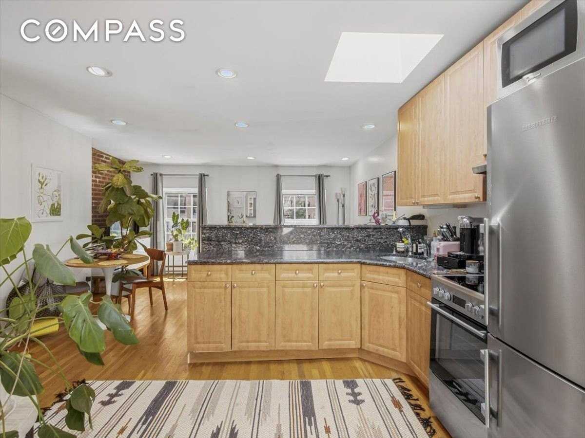 1 Horatio St #4 - Photo 7 of 14