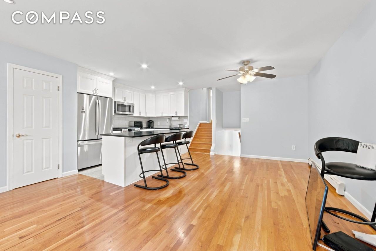 120 97th St #2 - Photo 4 of 15