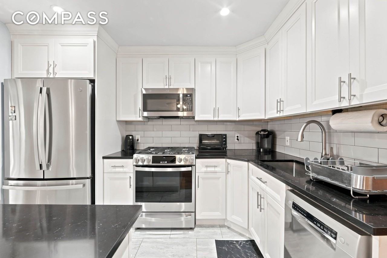 120 97th St #2 - Photo 5 of 15