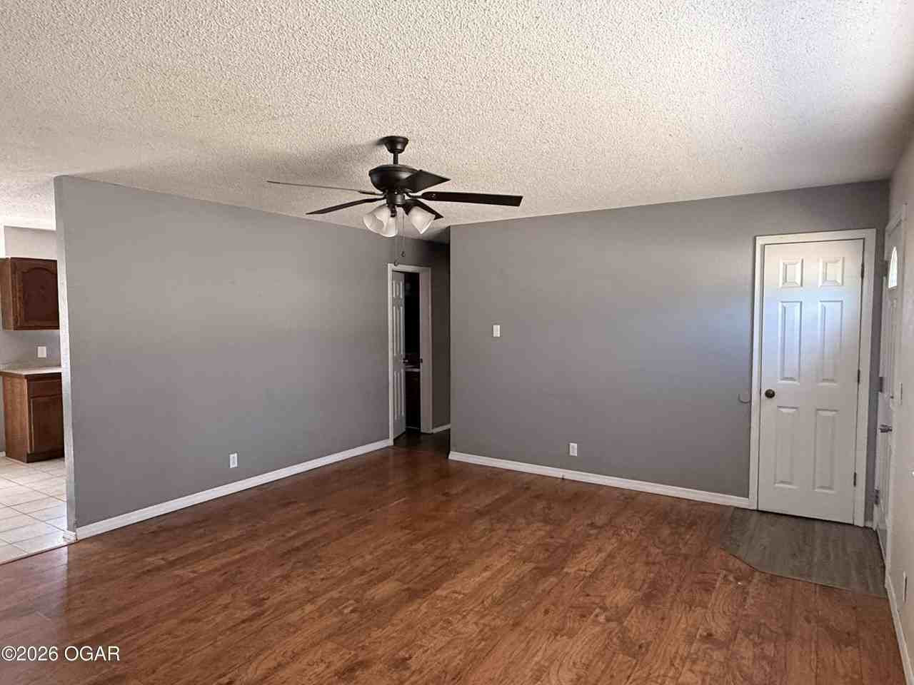 115 Bulger Dr - Photo 3 of 12