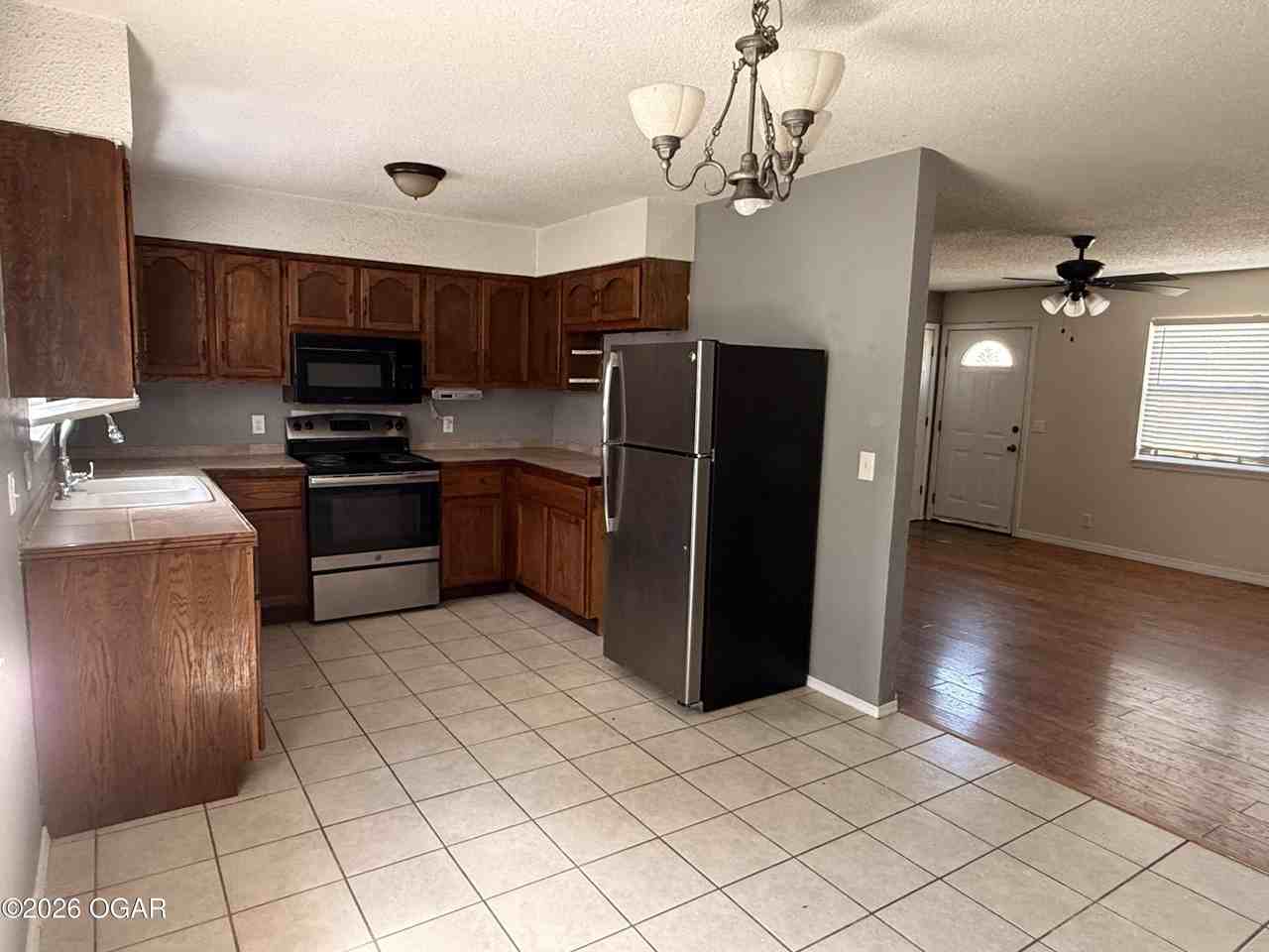 115 Bulger Dr - Photo 4 of 12