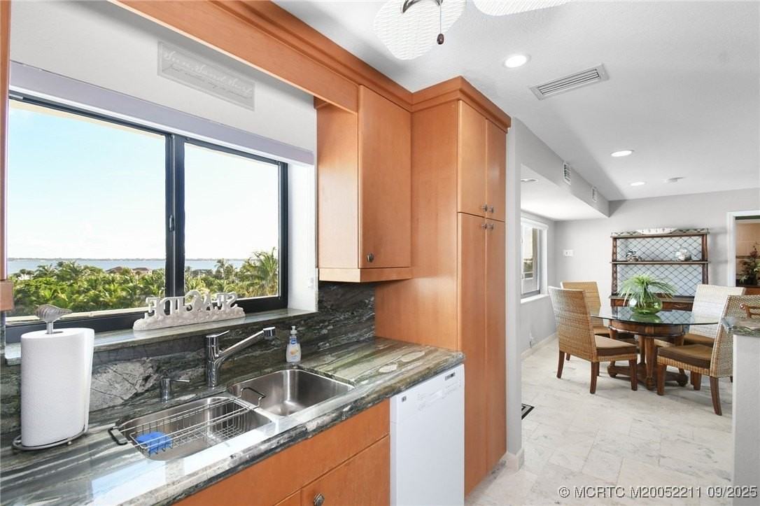 2375 Ne Ocean Blvd #E402 - Photo 6 of 50