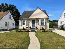 featured image of 2130 Grindley Park St