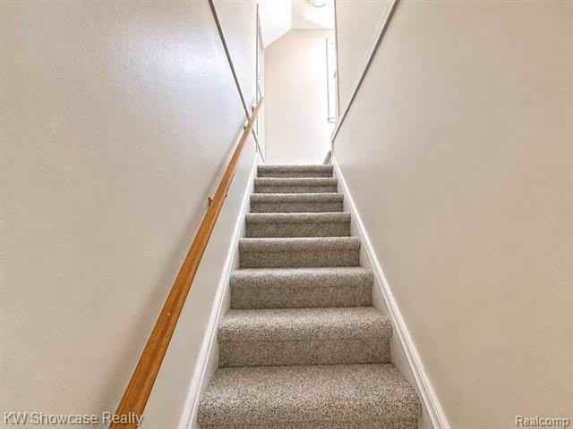 2130 Grindley Park St - Photo 6 of 18
