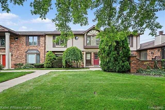 2232 London Bridge Dr - Photo 2 of 26