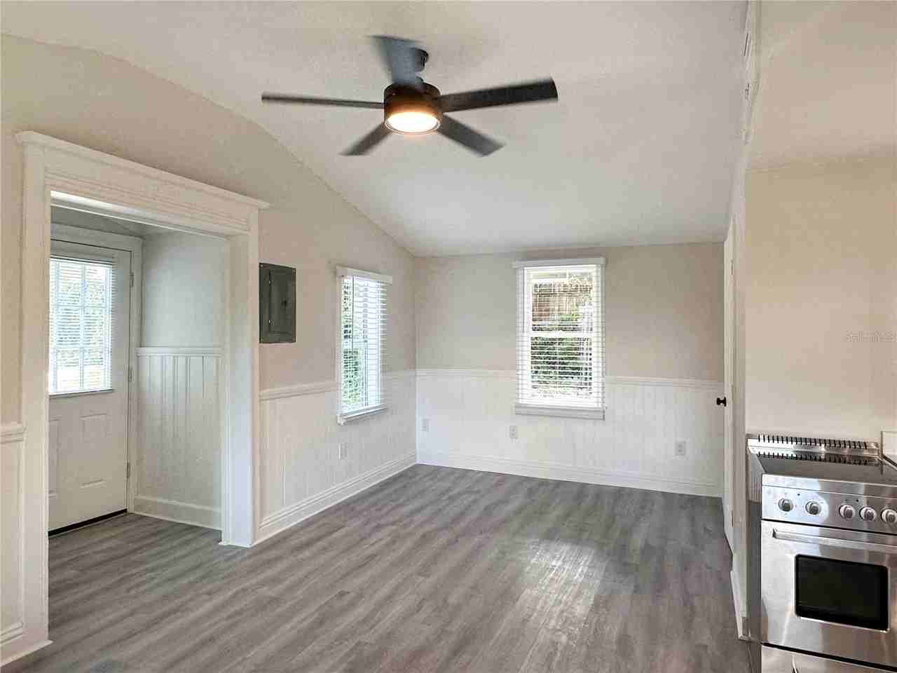 1818 Worrington St #2 - Photo 5 of 15