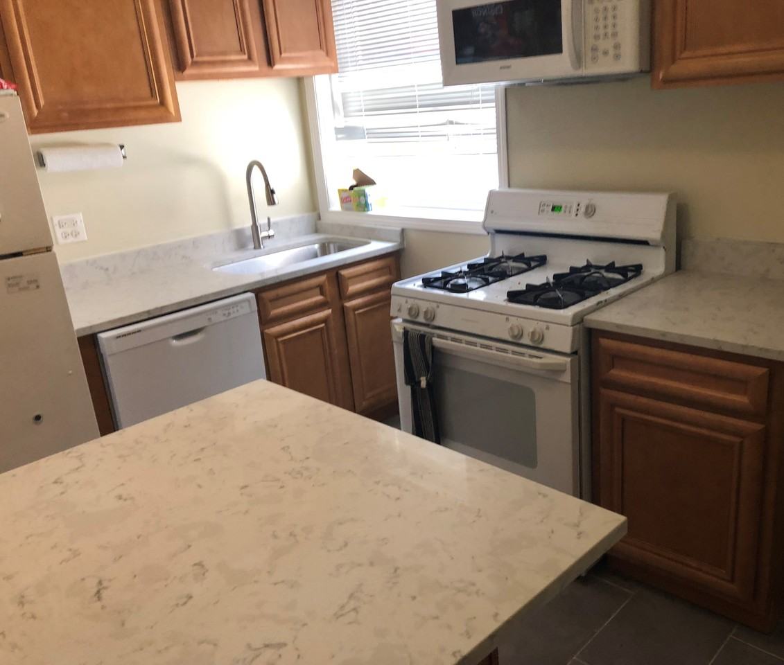 3638 W Diversey Ave #2F - Photo 2 of 10