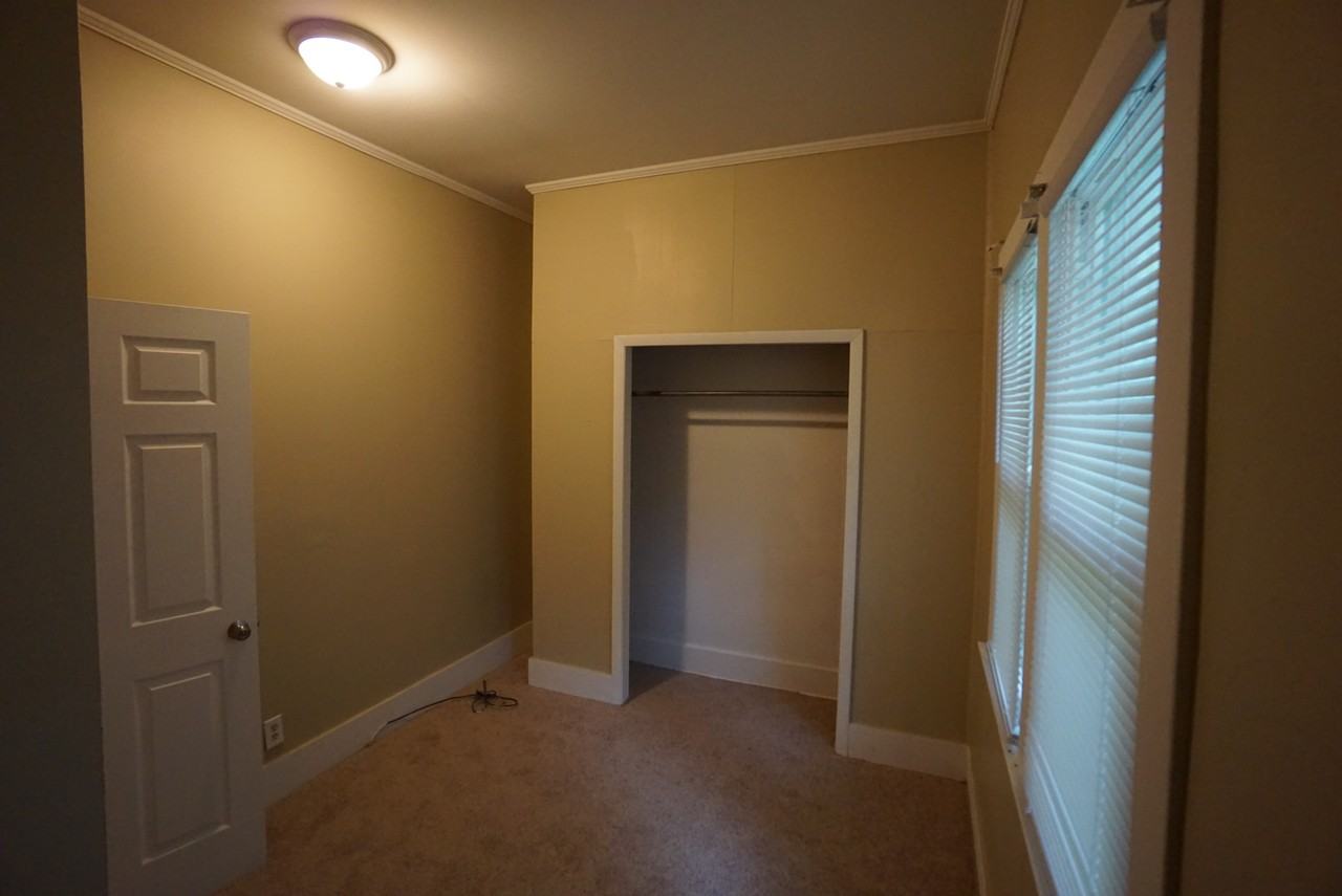 3421 Dearcy Ave - Photo 6 of 11