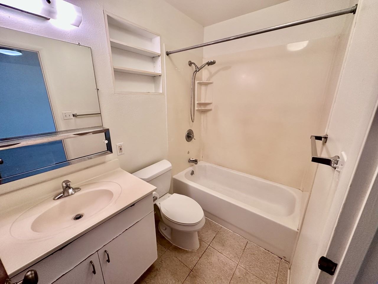 2205 Fern St - Photo 6 of 10