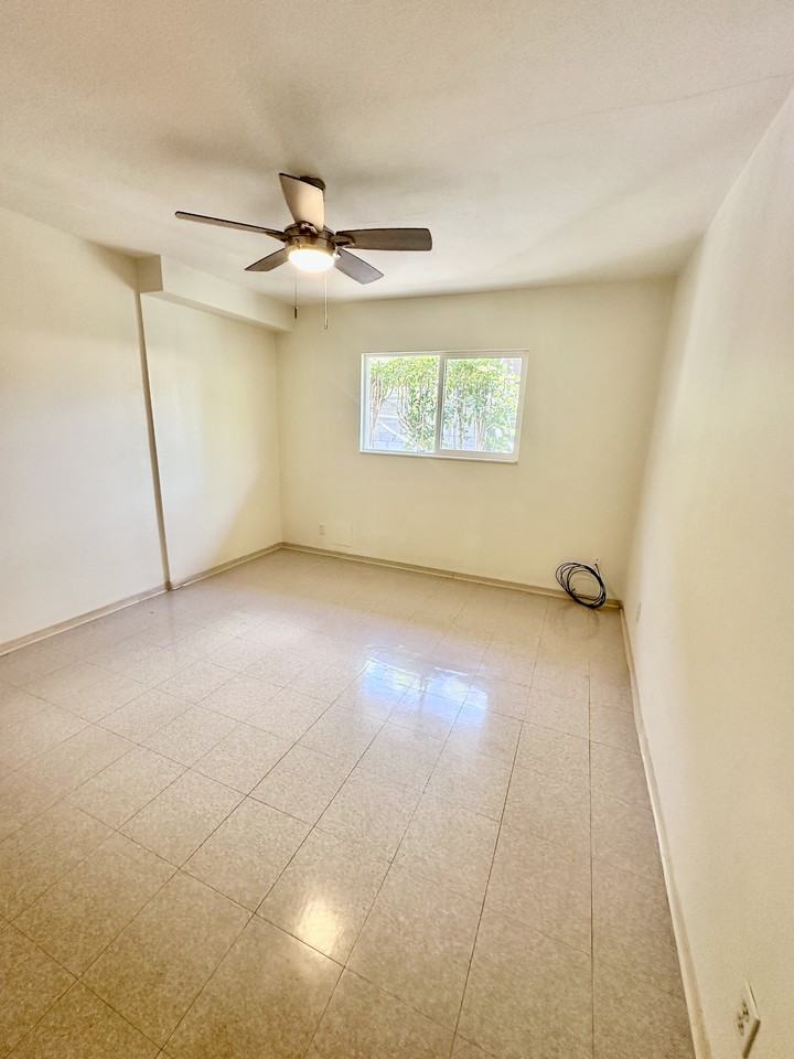 2205 Fern St - Photo 7 of 10