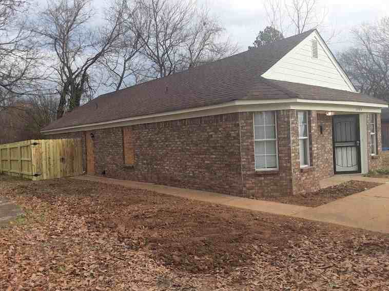 3006 Calvert Ave - Photo 3 of 14