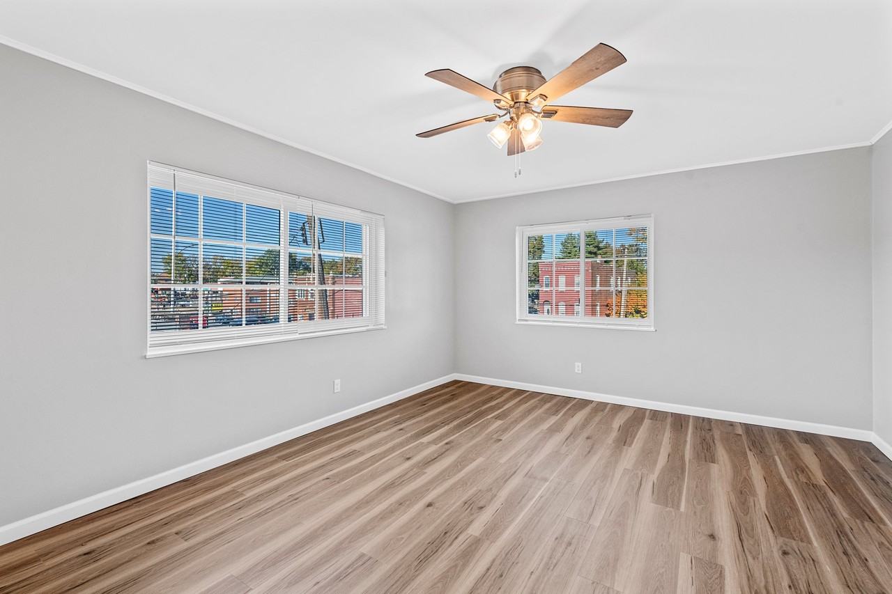 6244 Gravois Ave - Photo 4 of 20