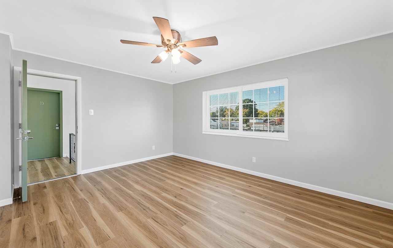 6244 Gravois Ave - Photo 7 of 20