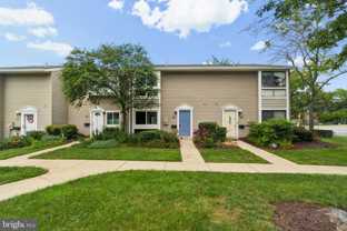 290 Hilltop Ln #Q - Photo 1 of 1