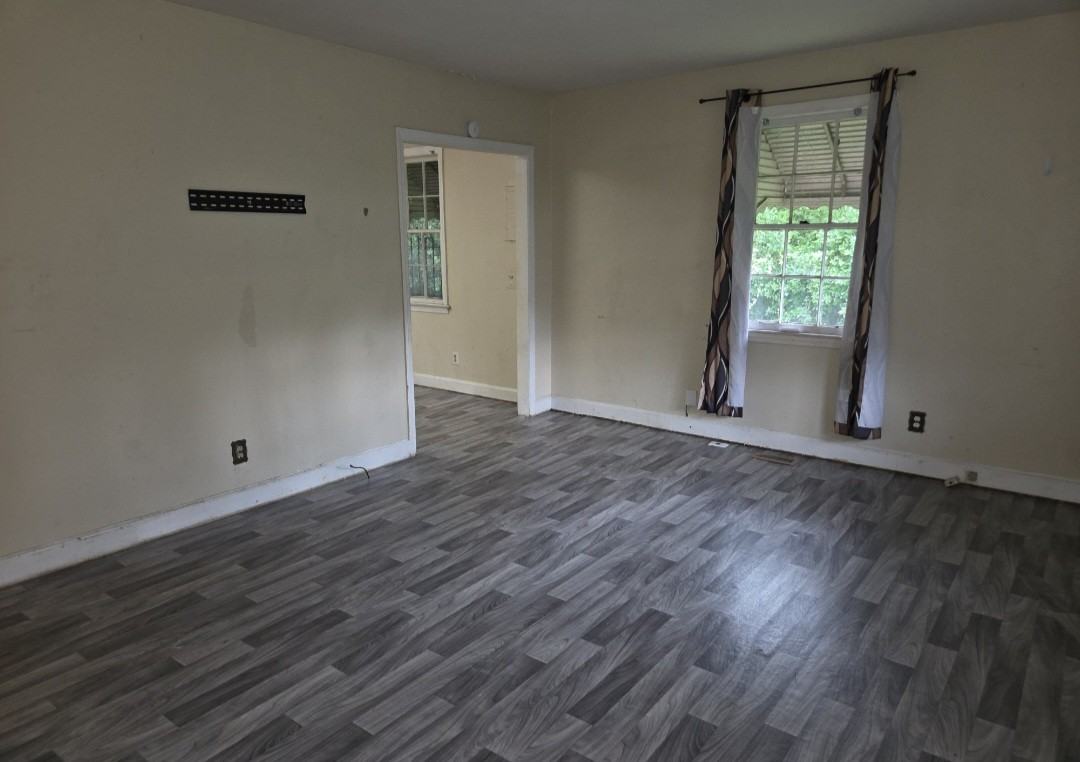 3271 Millerfield Rd - Photo 3 of 12