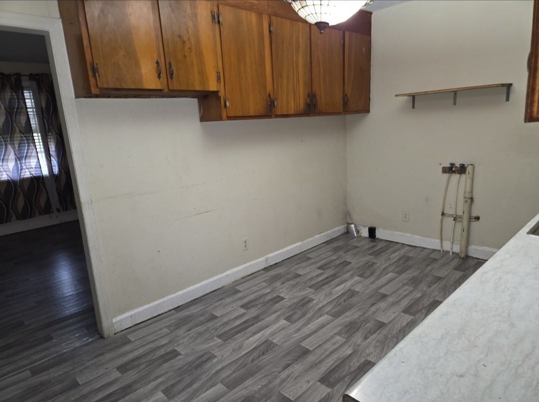 3271 Millerfield Rd - Photo 5 of 12