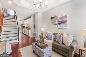 featured image of 816 S Potomac St