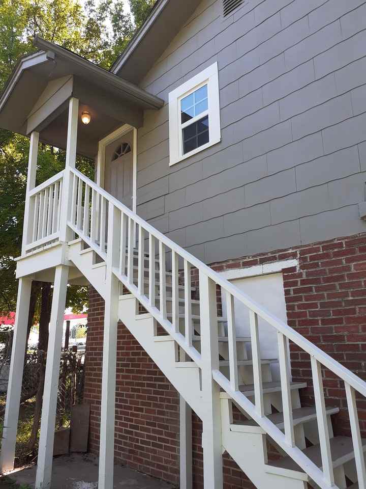 1517 1/2 S Main St - Photo 3 of 16