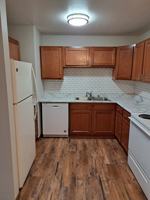 featured image of 907 Tayco St #7