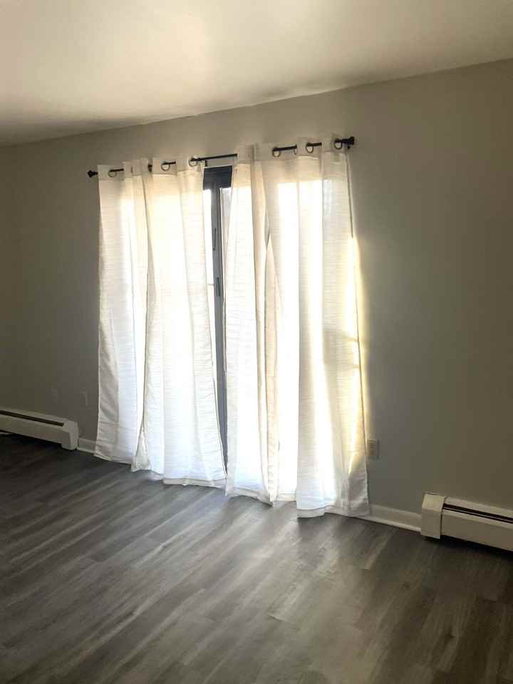 101 Riverdale Dr #103-6 - Photo 3 of 16