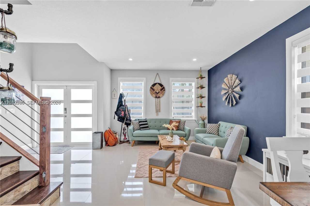 15878 Sw 61st Way - Photo 3 of 27