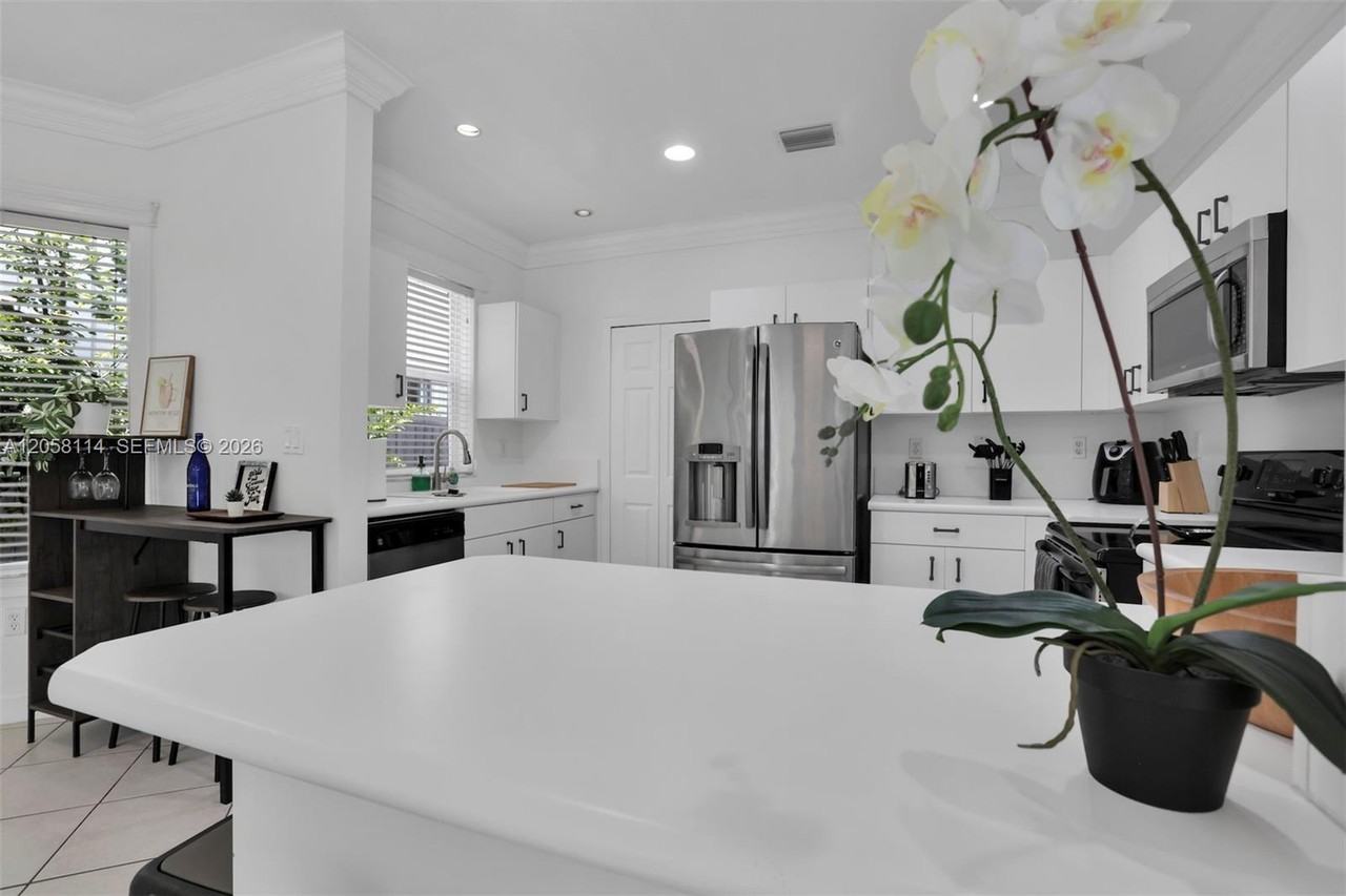 15275 Sw 115th Ter - Photo 7 of 13