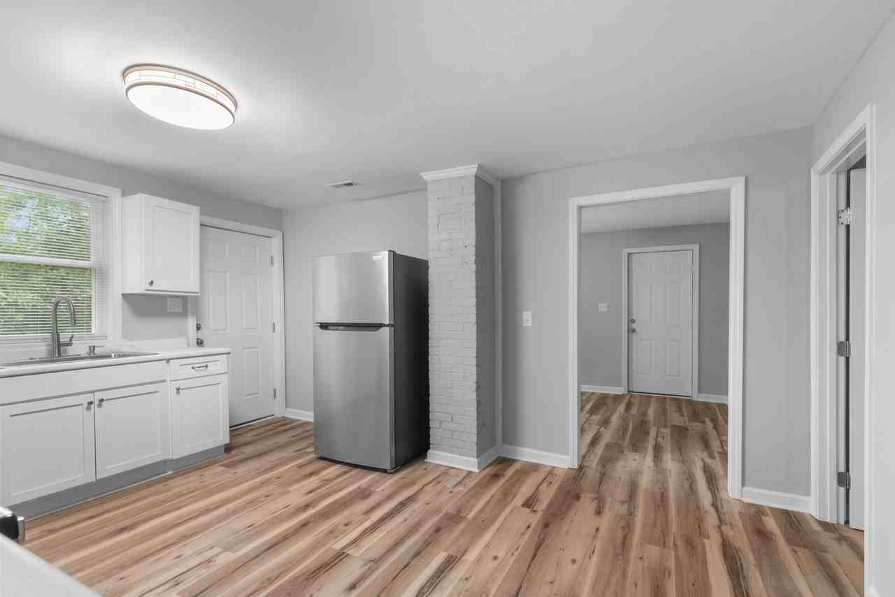 2641 Burgaw Hwy - Photo 6 of 14