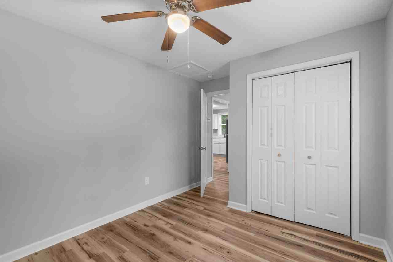 2641 Burgaw Hwy - Photo 7 of 14