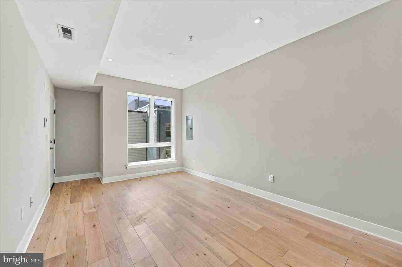 2605 Annin St #3 - Photo 5 of 15