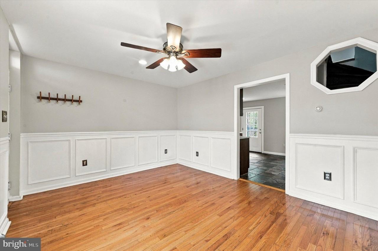 195 Conarroe St - Photo 5 of 14