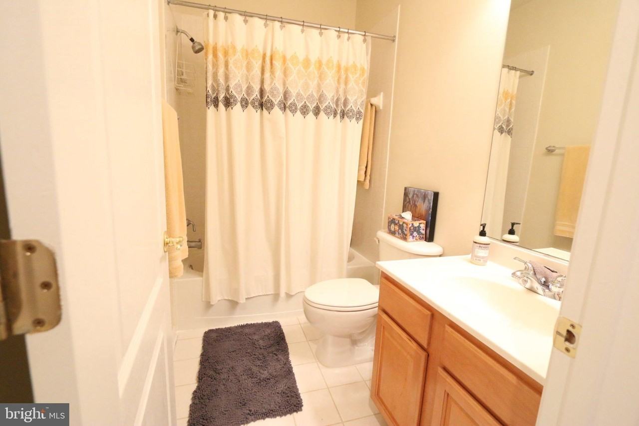 4469 Monmouth St - Photo 5 of 25