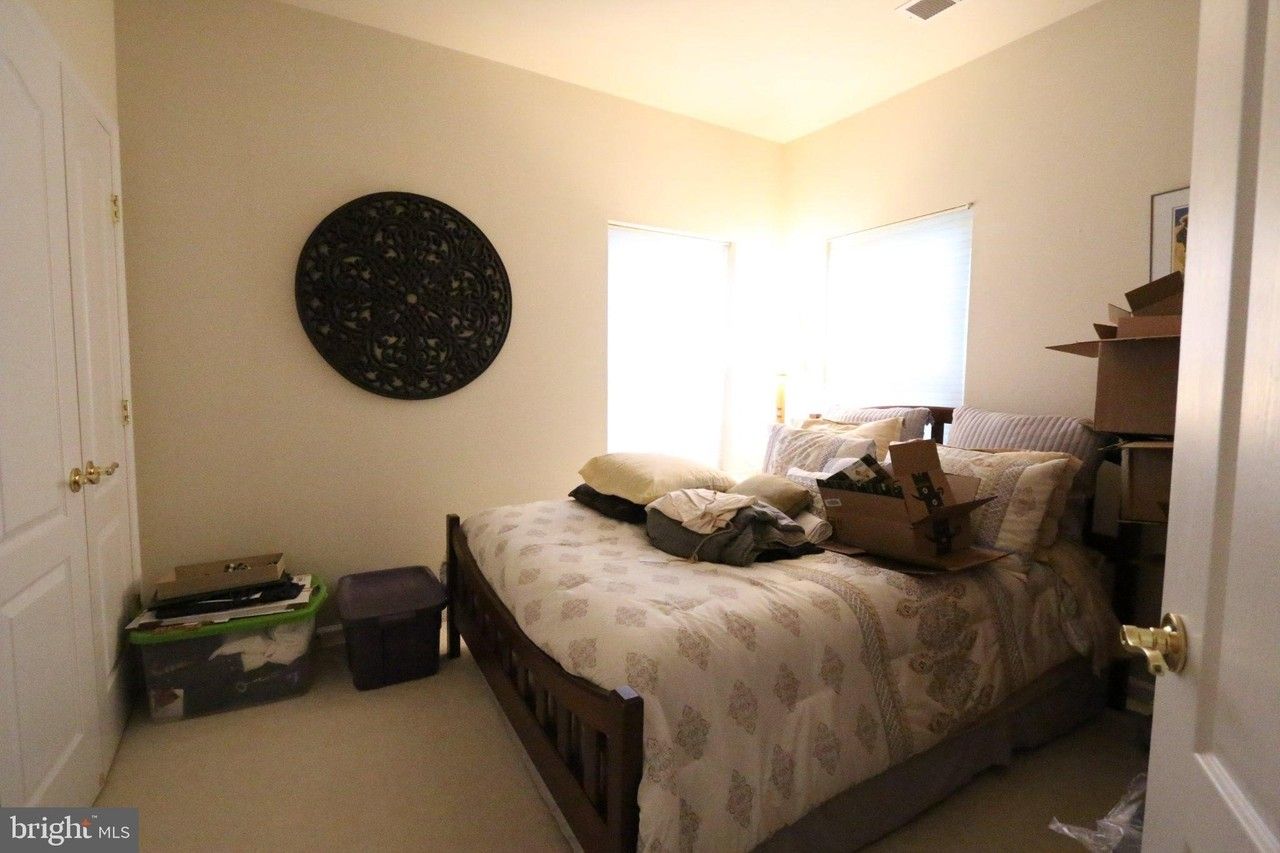 4469 Monmouth St - Photo 6 of 25