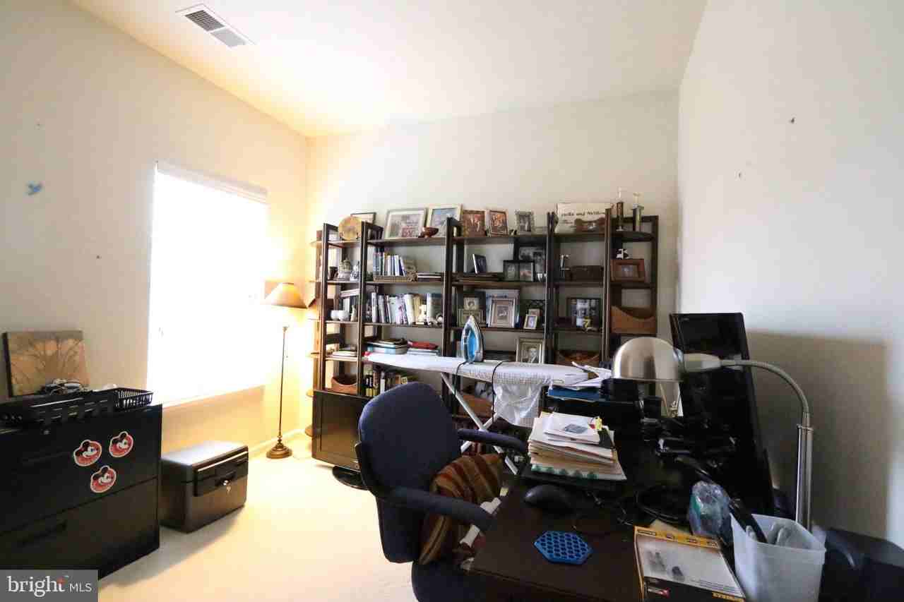 4469 Monmouth St - Photo 7 of 25