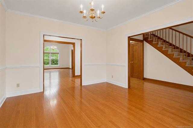 3691 Bridgewater Dr - Photo 5 of 23