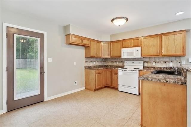 2022 Jay St - Photo 6 of 15